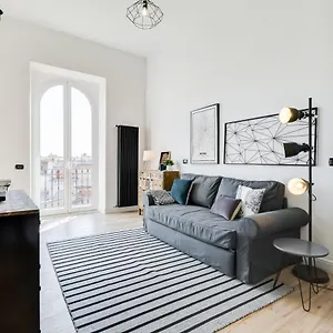 Apartment Bmga L Glam Industrial 3-bed In Termini, Rome